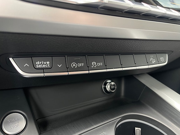 Audi A4 allroad 19 of 30