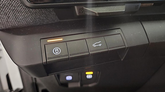 Renault Scenic E-Tech 26 of 30