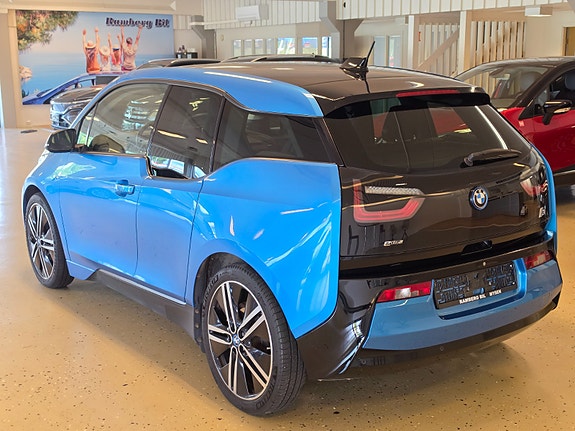 BMW i3 3 of 24