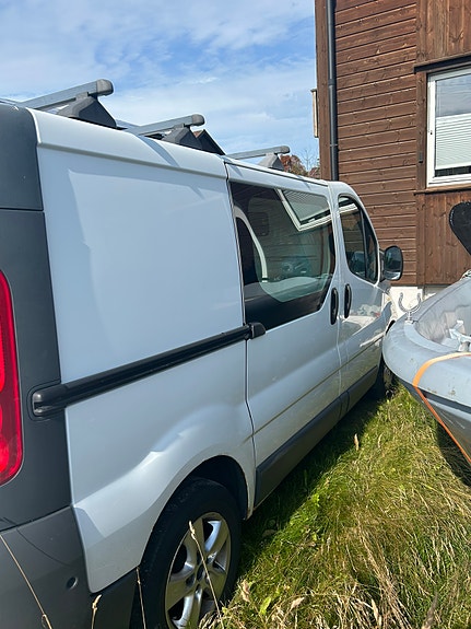 Renault Trafic 4 of 12