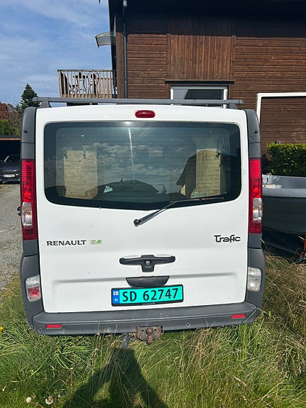 Renault Trafic 3 of 12
