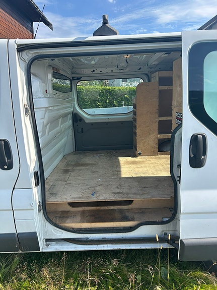 Renault Trafic 6 of 12