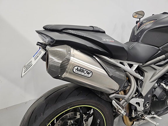 Triumph Speed Triple 1050 RS 7 of 11