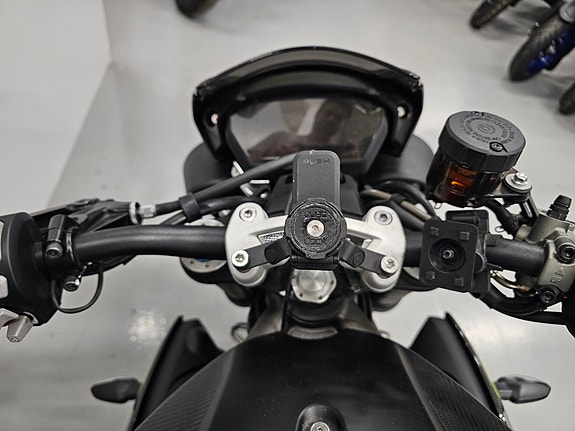 Triumph Speed Triple 1050 RS 10 of 11