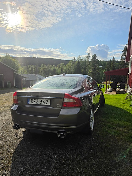 Volvo S80 3 of 9