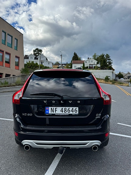 Volvo XC60 5 of 22