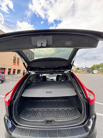 Volvo XC60 7 of 22