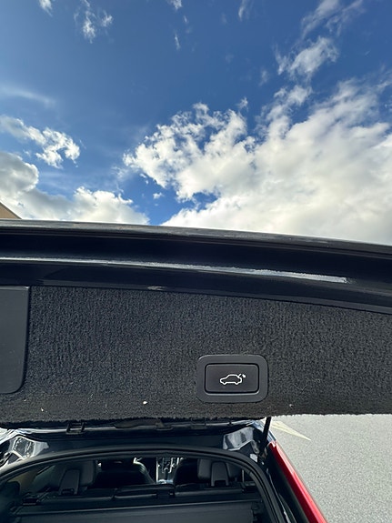 Volvo XC60 8 of 22