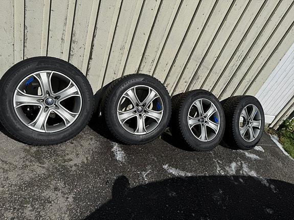 Volvo XC60 22 of 22