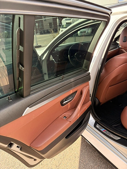 BMW 520d 17 of 20