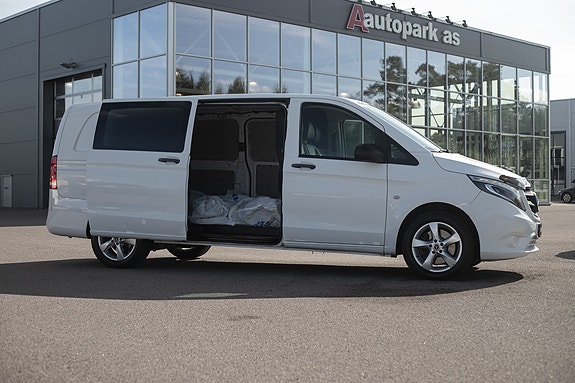 Mercedes-Benz Vito 119 3 of 24