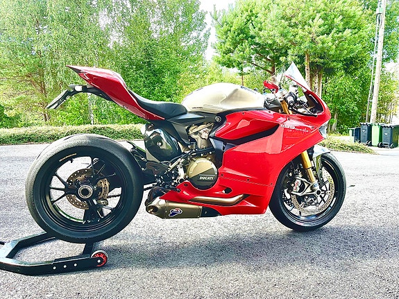 Ducati 1199 Panigale S ABS 3 of 30