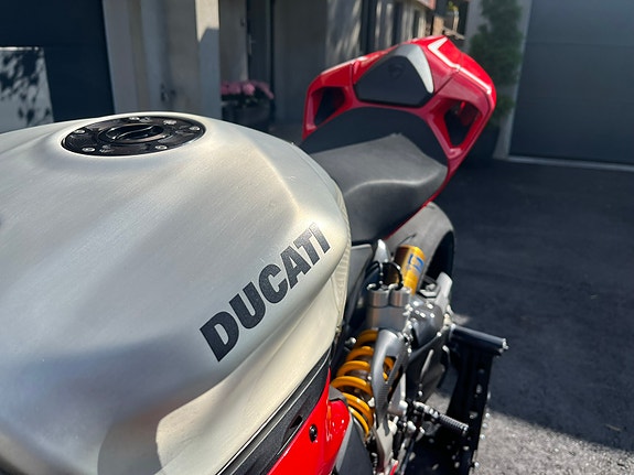 Ducati 1199 Panigale S ABS 24 of 30