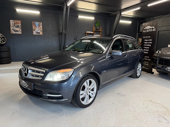 Mercedes-Benz C200 4 of 30