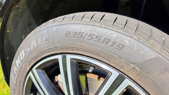 Volvo XC60 17 of 22