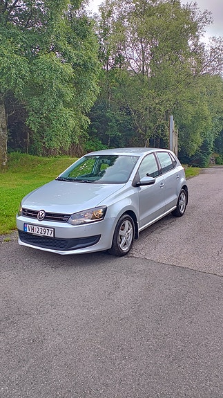 Volkswagen Polo 2 of 12