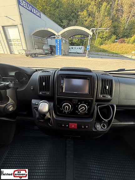Adria Coral Nordkapp Edition 670 SL – 2019 – 150 hk automat – 1 eier 6 of 30