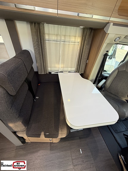 Adria Coral Nordkapp Edition 670 SL – 2019 – 150 hk automat – 1 eier 8 of 30