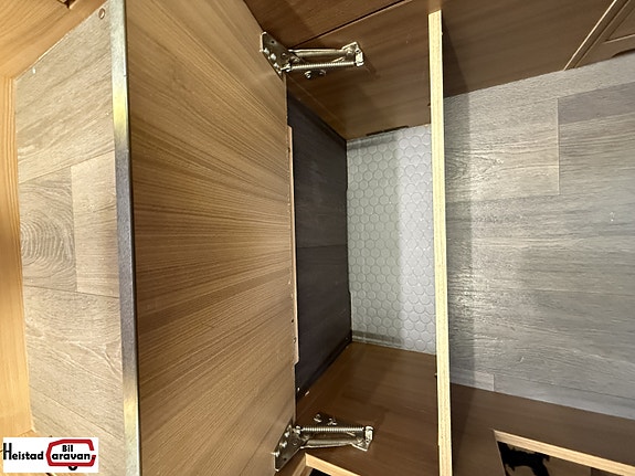 Adria Coral Nordkapp Edition 670 SL – 2019 – 150 hk automat – 1 eier 20 of 30