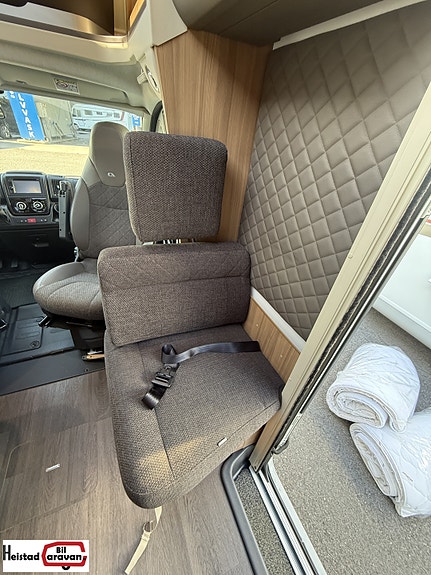Adria Coral Nordkapp Edition 670 SL – 2019 – 150 hk automat – 1 eier 10 of 30