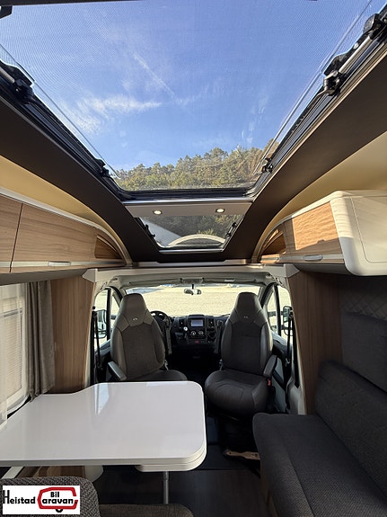 Adria Coral Nordkapp Edition 670 SL – 2019 – 150 hk automat – 1 eier 3 of 30