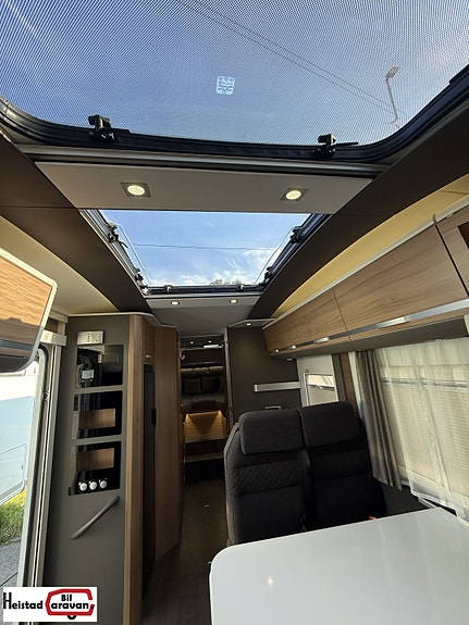 Adria Coral Nordkapp Edition 670 SL – 2019 – 150 hk automat – 1 eier 5 of 30