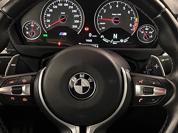 BMW M4 16 of 30