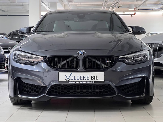 BMW M4 6 of 30