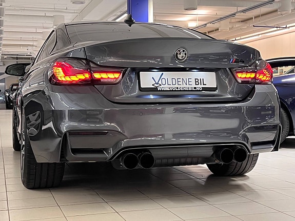 BMW M4 11 of 30
