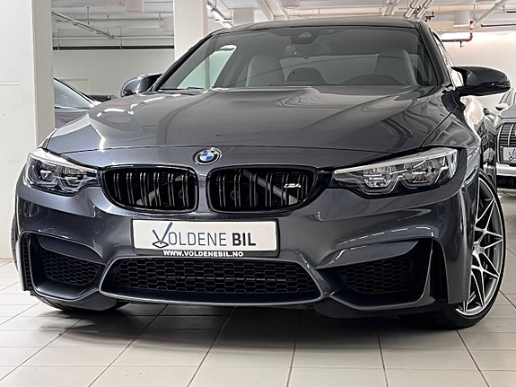 BMW M4 10 of 30