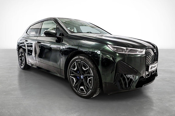 BMW iX 6 of 30