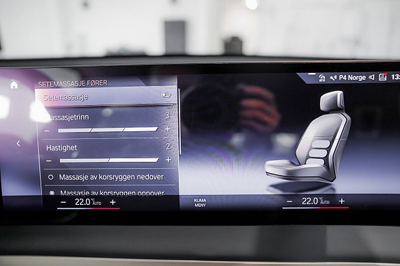 BMW iX 30 of 30