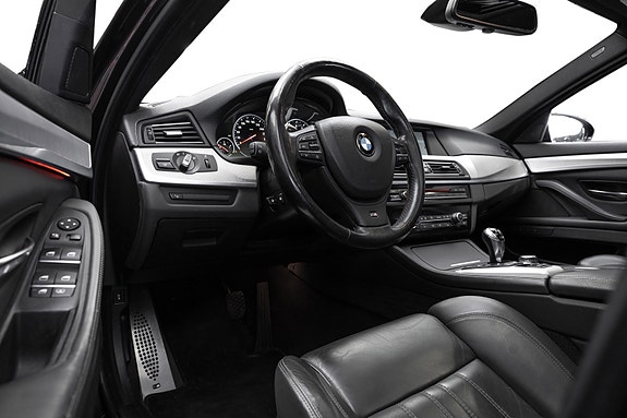 BMW M5 10 of 30