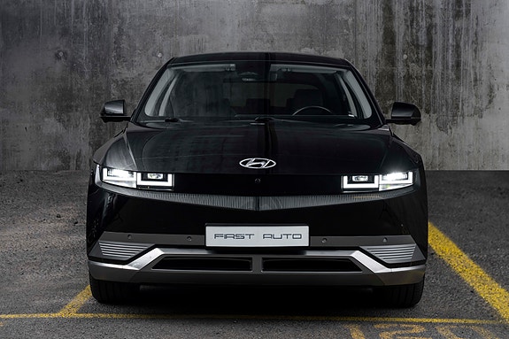 Hyundai Ioniq 5 3 of 22