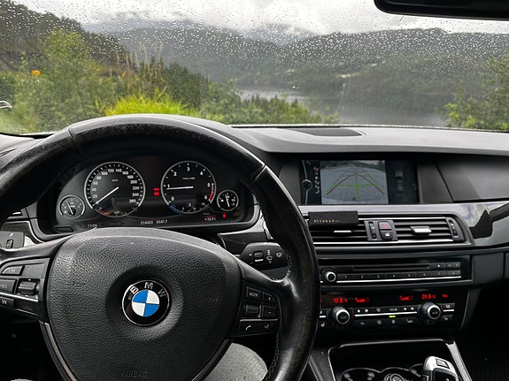 BMW 525d 8 of 13