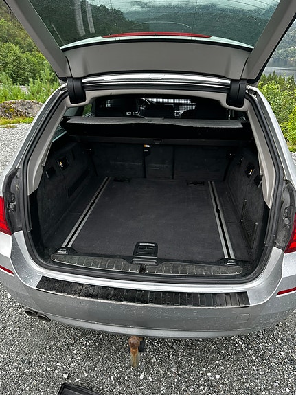 BMW 525d 4 of 13