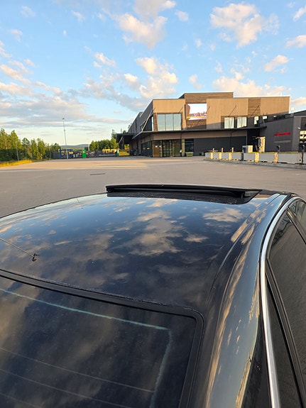 Audi A8 11 of 30
