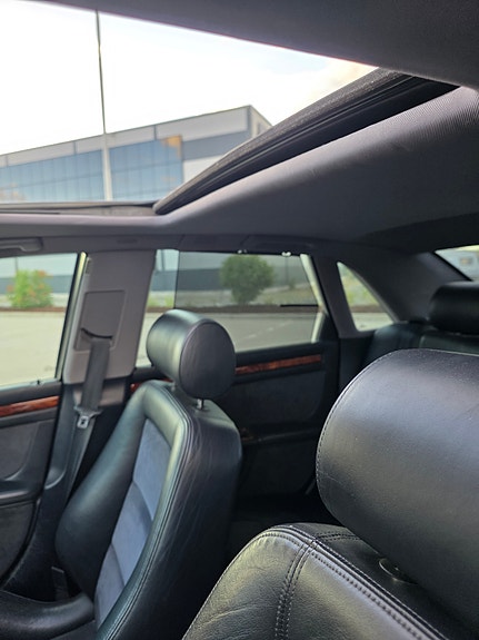 Audi A8 25 of 30