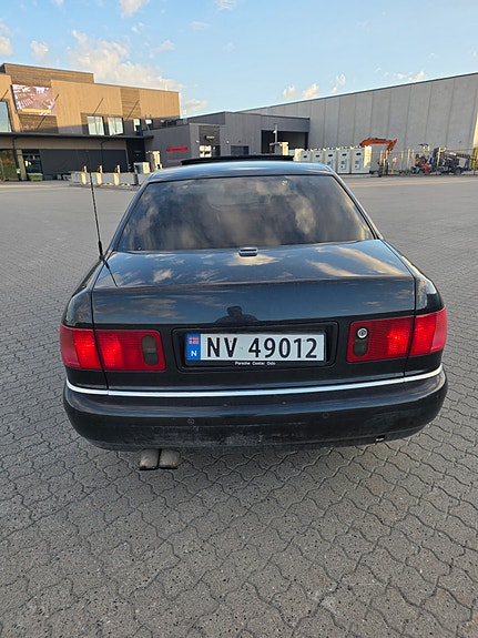 Audi A8 4 of 30