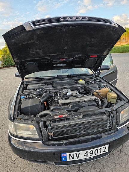 Audi A8 17 of 30