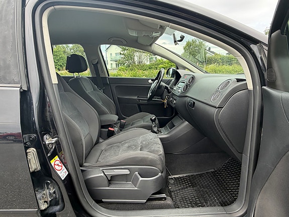 Volkswagen Golf Plus 16 of 19