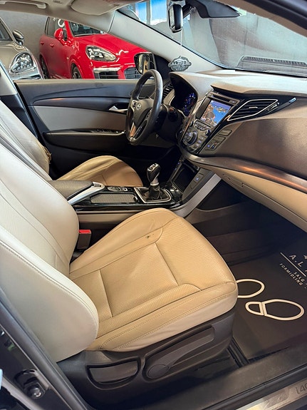 Hyundai i40 16 of 30