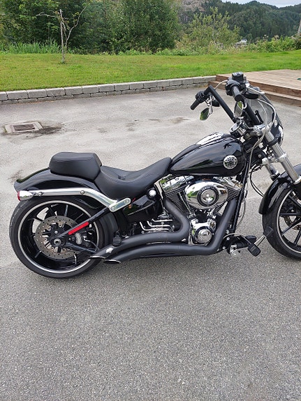Harley-Davidson FXSB 103 BREAKOUT 2 of 7