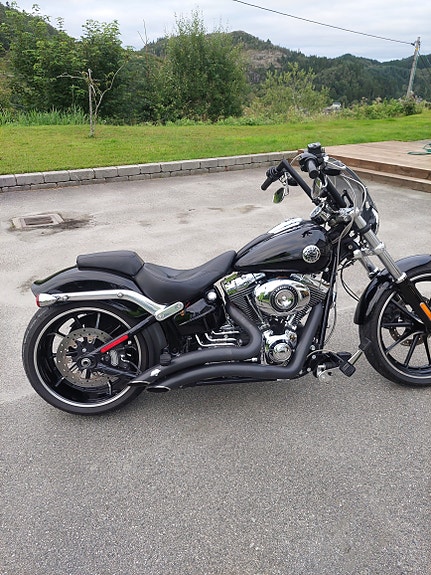 Harley-Davidson FXSB 103 BREAKOUT 3 of 7