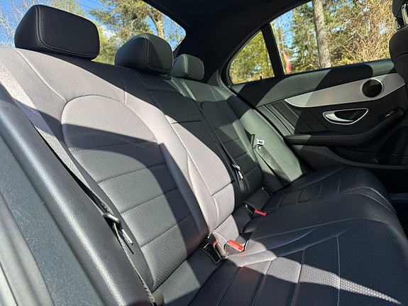 Mercedes-Benz C250 d 10 of 30