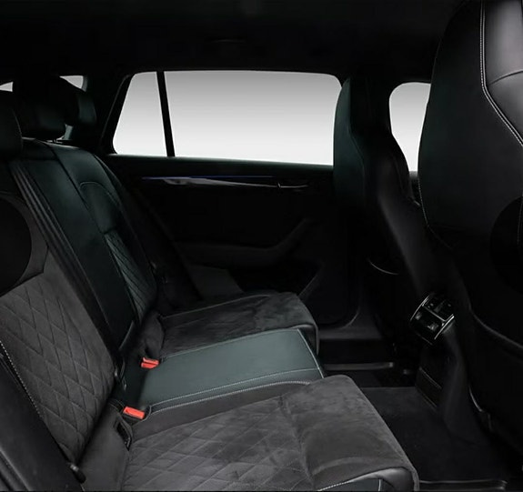 Skoda Superb 10 of 12