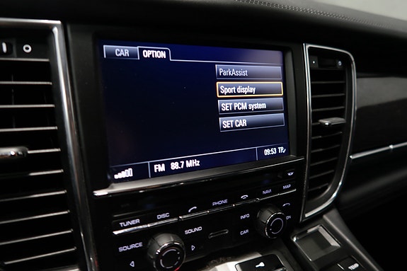 Porsche Panamera 30 of 30