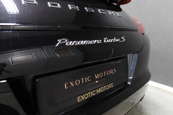 Porsche Panamera 6 of 30