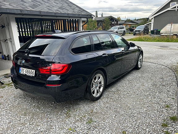 BMW 530xd 5 of 23