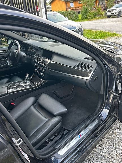 BMW 530xd 13 of 23